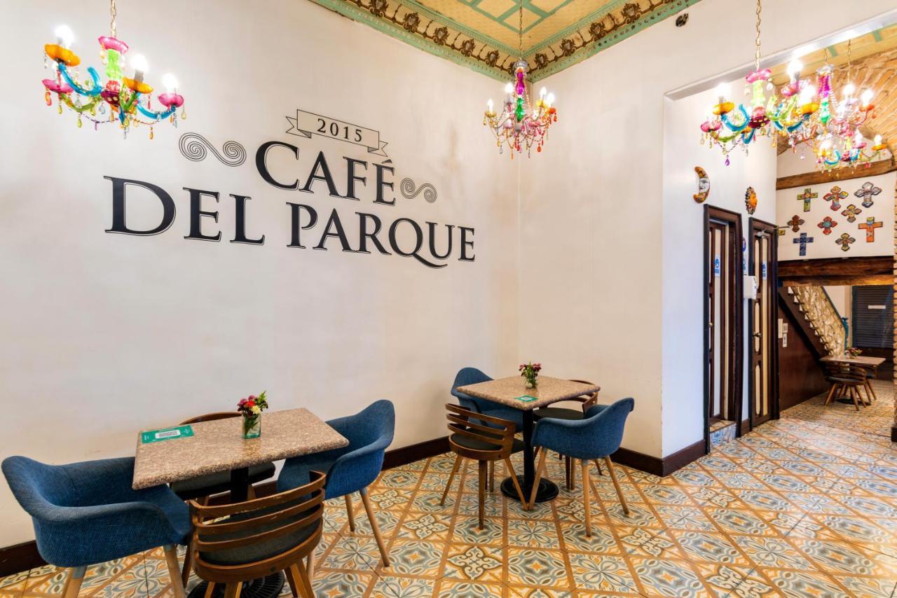 Del Parque & Alojamento de Acomodação e Pequeno-almoço Cuenca